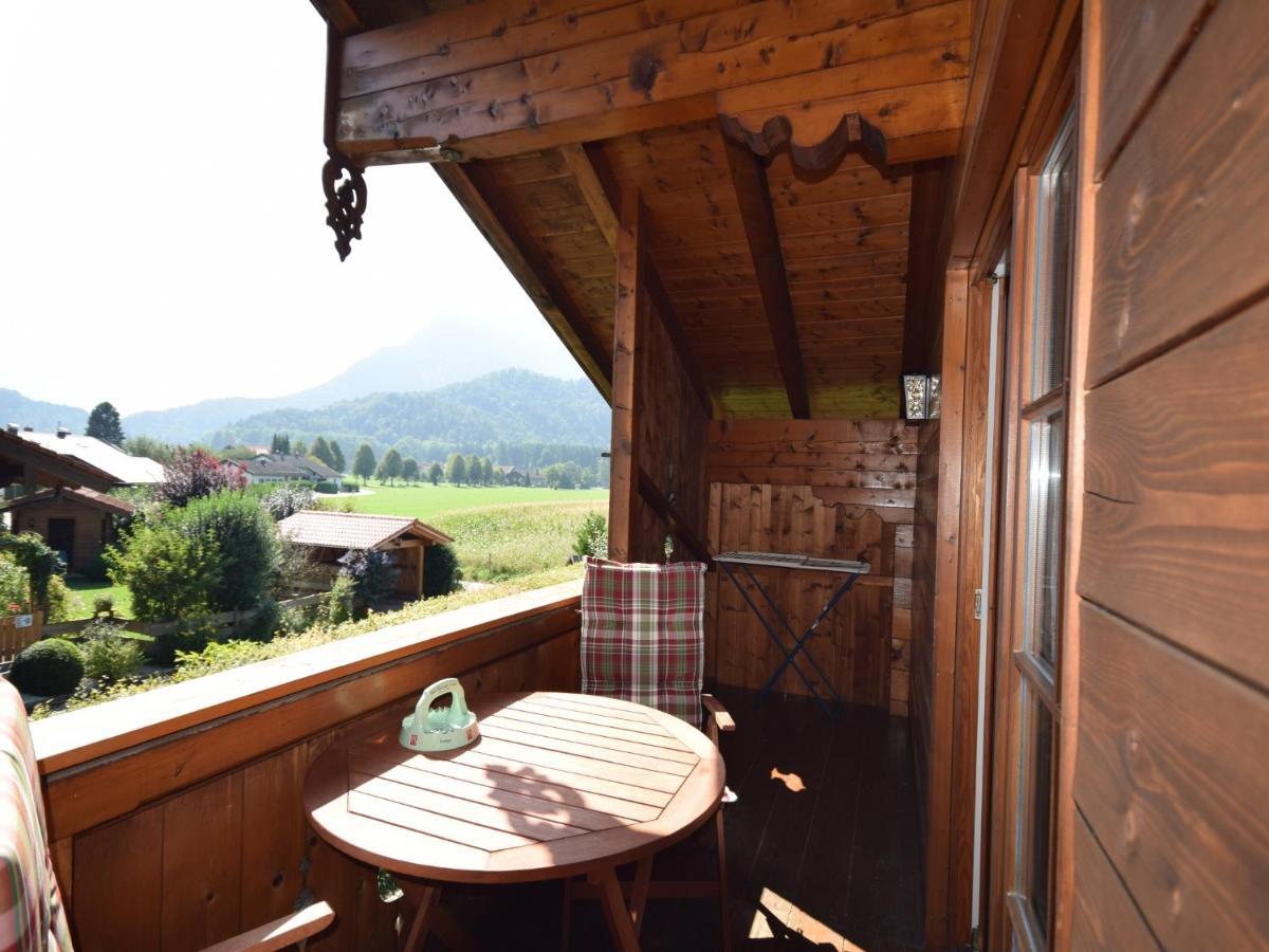 Bosch Hermann Grassau  Luaran gambar